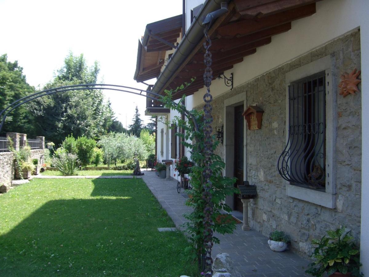 B&B Scaccia Pensieri Tarcento Eksteriør billede
